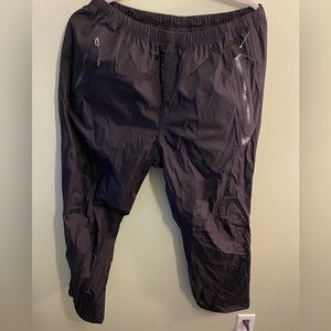 REI ULTRA LIGHT PANTS PETITE W BLACK